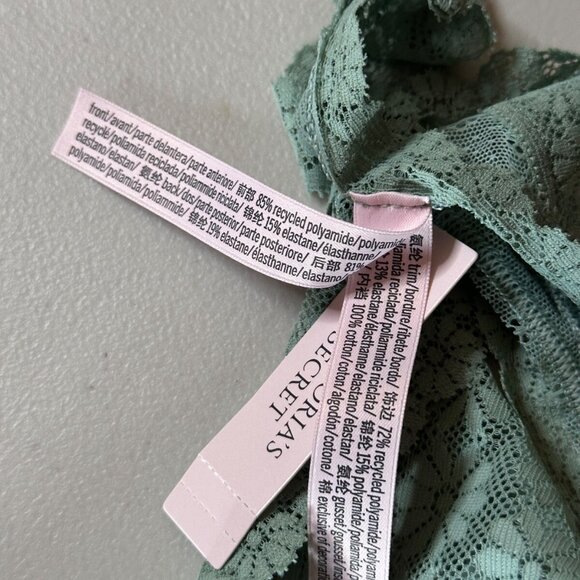 New Victorias Secret Underwear Medium Womens Green Lacey Flower String Thong - Picture 4 of 4